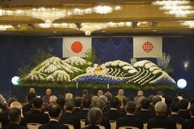 会場の祭壇