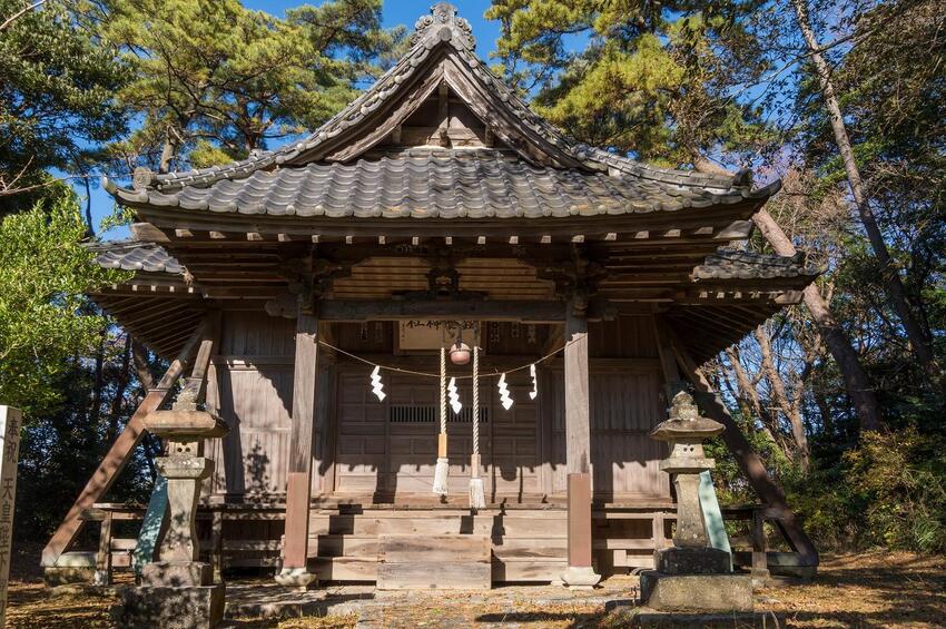 写真:蠶養神社