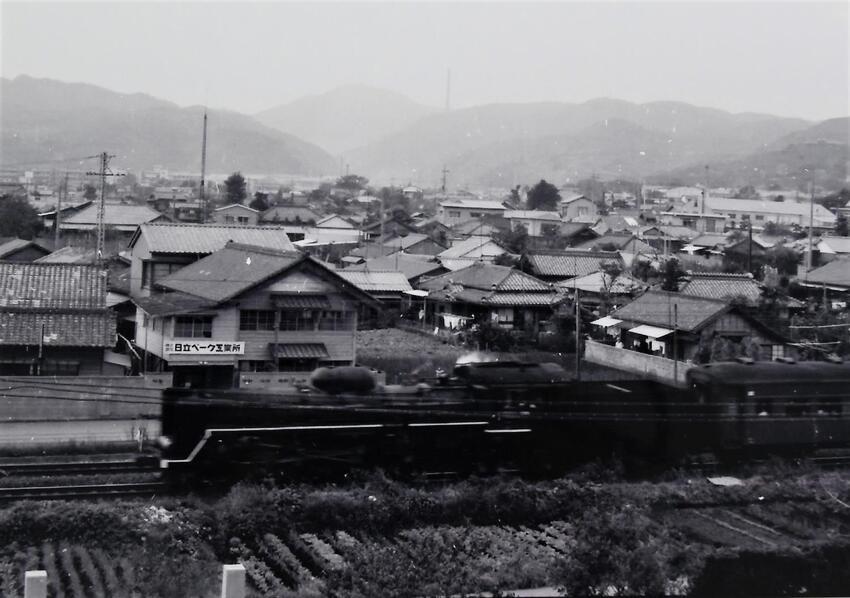 写真：屋上から見える大煙突の煙2