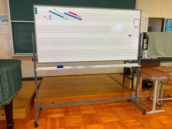 平沢中学校の備品2