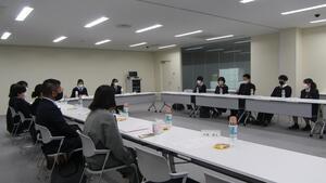 写真：令和3年10月に開催した日立市成人の集いあり方検討会1