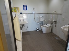 ふれあいプラザトイレ内部の画像