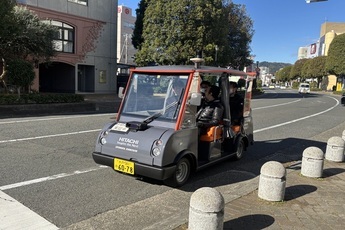 日立製作所のカート型自動運転モビリティ
