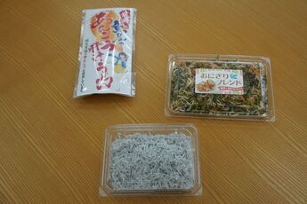 受賞した水産加工品3品