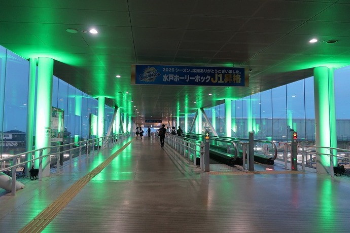 日立駅自由通路の写真（2）