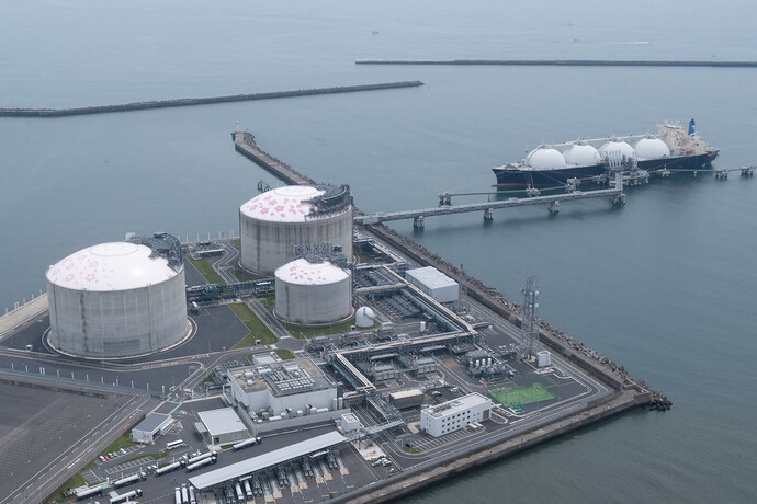 東京ガス日立LNG基地の写真