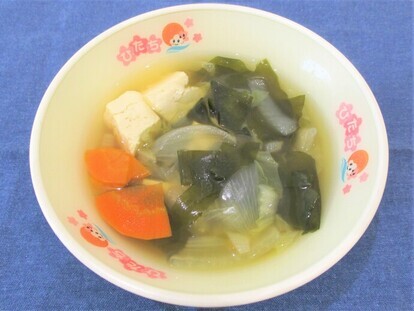 写真:わかめスープ