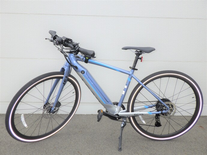 電動アシスト付き自転車（クロスバイク）