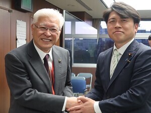 写真:中野国土交通大臣面会の様子3