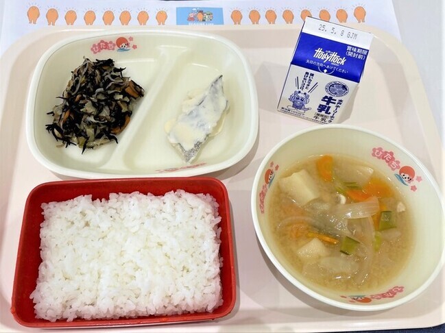 写真：4月25日(金曜日)の献立