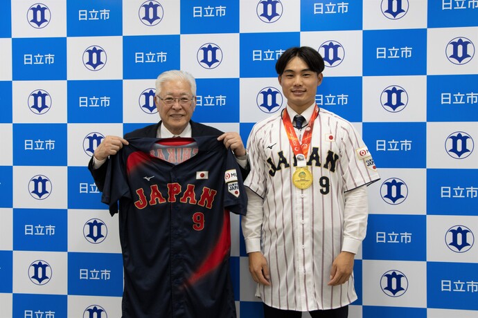 吉川海斗選手と小川市長