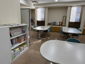 国際交流サロン　室内の様子