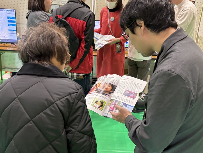 「まちの未来を、一緒に考えてみよう！」コーナー の様子（1枚目)