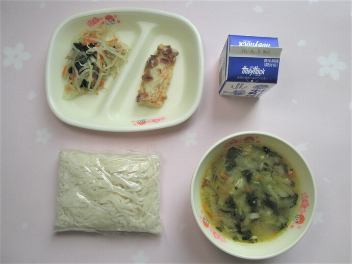 写真：3月23日(月曜日)の献立