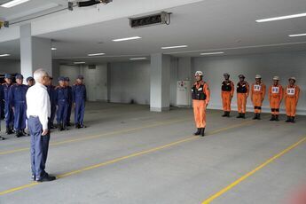 訓練前整列の様子