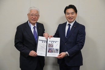 浅野先生への手交