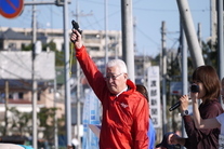 スタート前の市長務める小川市長