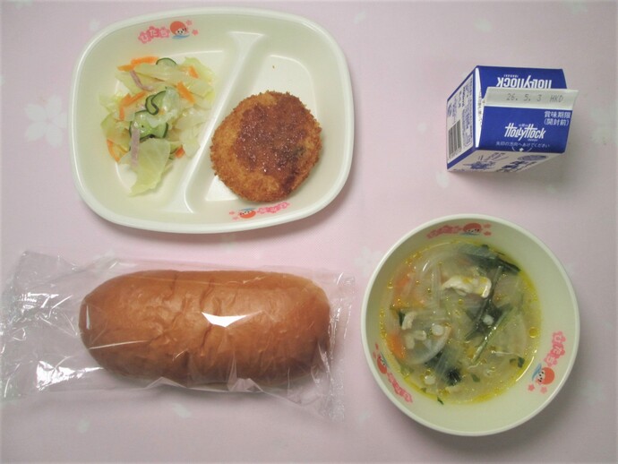 写真：4月20日(月曜日)の献立