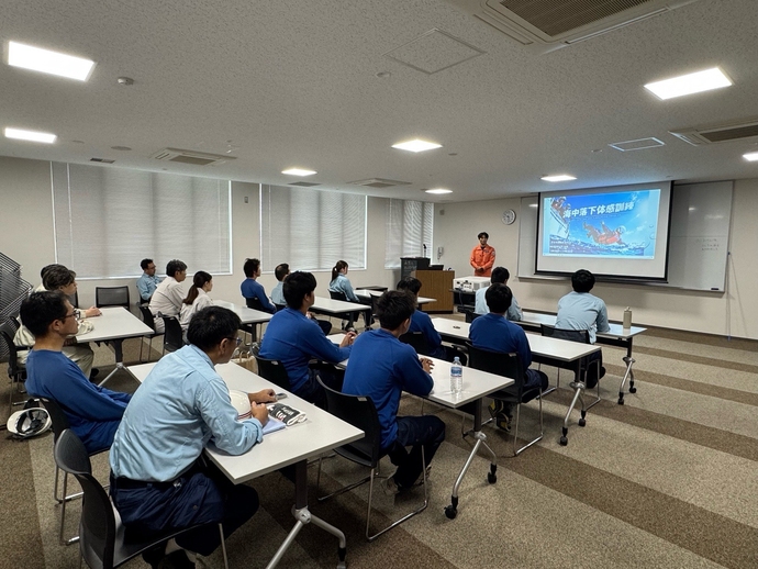 座学の風景写真